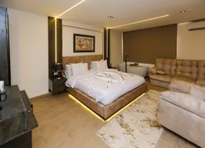 Crowne pyramids palace - Room