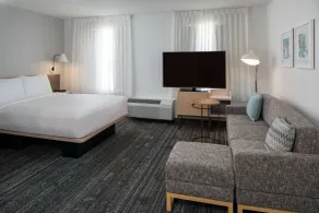 Sonesta Simply Suites Falls Church - Chambre