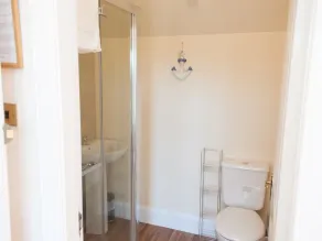 Alban and Abbey House - Baño