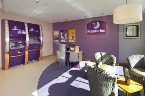 Premier Inn York City - Blossom St South - Reception