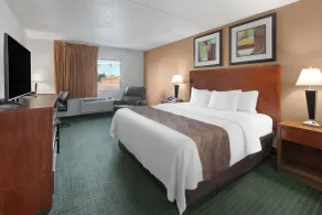 Baymont by Wyndham Jamestown Conference Center & Water Park - Chambre