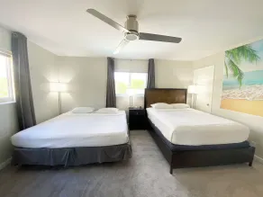 Tarpon Harbor 1 - Waterfront pool home near beach & downtown Las Olas - Rum