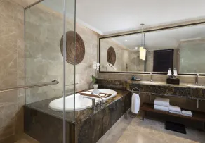 InterContinental Bali Resort by IHG - Badrum