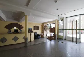 Hotel Solneve - Borne des arrivées/des départs