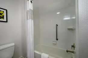 Hampton Inn Hagerstown-I-81 - Salle de bain