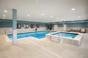 Holiday Inn Express & Suites Anchorage - Midtown - Pool