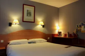 Hôtel Kyriad Bourges Sud - Chambre