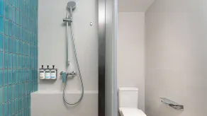 Holiday Inn Express Puer Simao by IHG - Bathroom