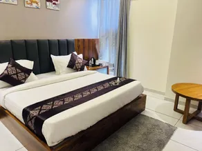 Hotel Royal Empire - Chambre