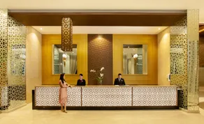 Hotel Santika Gresik - Recepción