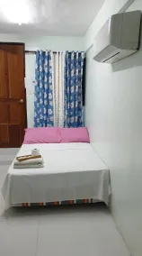 Wombats Beach Resort - Zimmer