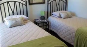 Rise and Shine Lodge - Zimmer
