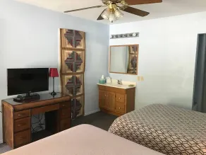 Haven Hot Springs - Room