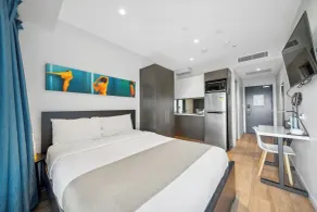 Studio 8 Residences - Top Ryde - Room