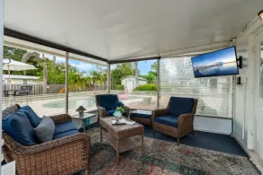 2416 Dunbar Avenue - Interiör
