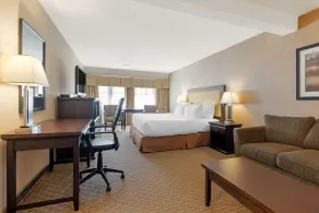 Best Western Plus Emerald Isle Hotel - Chambre