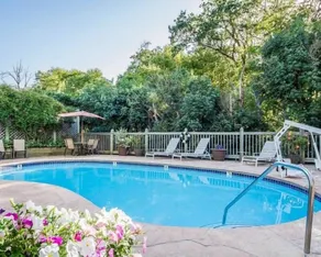 Baechtel Creek Inn - Piscina