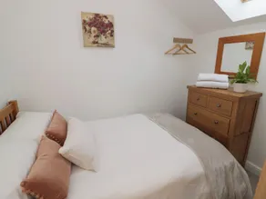 Pear Barn - Room