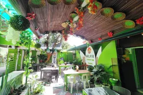 MilVir Tourist Inn El Nido near Beach - Restaurant