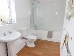 The Cornerstone - Bathroom