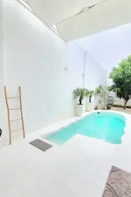 Floraison Living Villa Yogyakarta - Pool