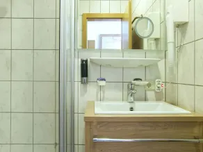 Hotel zur Linde - Bayerischer Wald - aktivCard mit 154 kostenfreien Leistungen - kostenloser Parkplatz - Baño