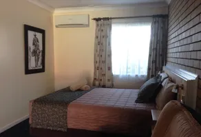 Winchester Motel - Room