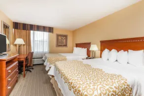 Days Inn by Wyndham Windsor Locks / Bradley Intl Airport - Chambre