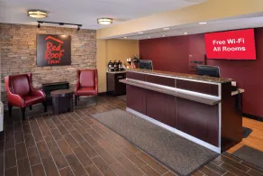 Red Roof Inn Milwaukee Airport Oak Creek - Recepción