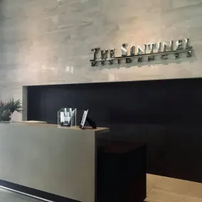 The Sentinel Residences - Réception