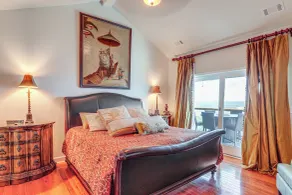 Luxe Home w/ Panoramic Greers Ferry Lake Views - Interior