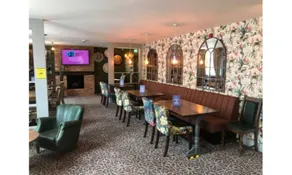 The Crown Hotel - Restaurant