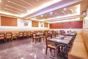 FabHotel Prime Mayuri Residency - Yadavanahalli - Restaurant