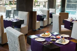 Golden Tulip Bhiwadi - Restaurante
