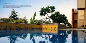 The Centrum - Pool