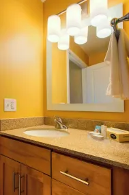 TownePlace Suites by Marriott Kansas City Overland Park - Salle de bain