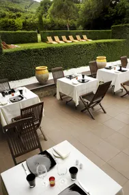 Hôtel Demeure de Flore Lacabarède - Restaurant