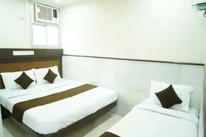 Sharda residency - Room