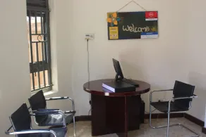 Montane Safaris Hotel - Reception