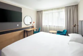 Holiday Inn London - Gatwick Airport by IHG - Room