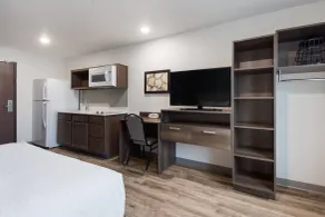 WoodSpring Suites Tampa Airport North Veterans Expressway - Chambre
