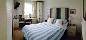 Doune Guest House - Room