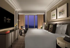 The Londoner Hotel - Chambre