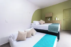 Hotel Chromatic - Room