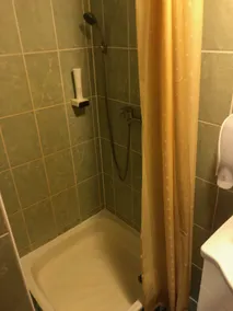 Antal-tavi Fogadó és Horgászparadicsom - Salle de bain