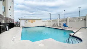 Candlewood Suites Waco by IHG - Piscine