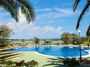 Grand Mercure Lake Hamana Resort & Spa - Piscina