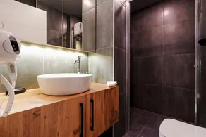 Mrt Suites Lara - Baño