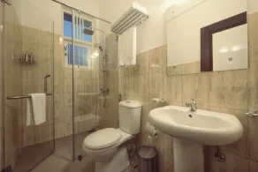 Hush Lagoon30 - Baño