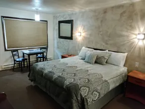 High Desert Inn - Room
